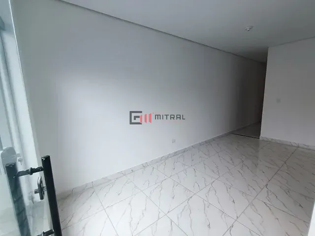 Casa 2 quartos e 1 banheiro, à venda, no bairro Ideal em Londrina