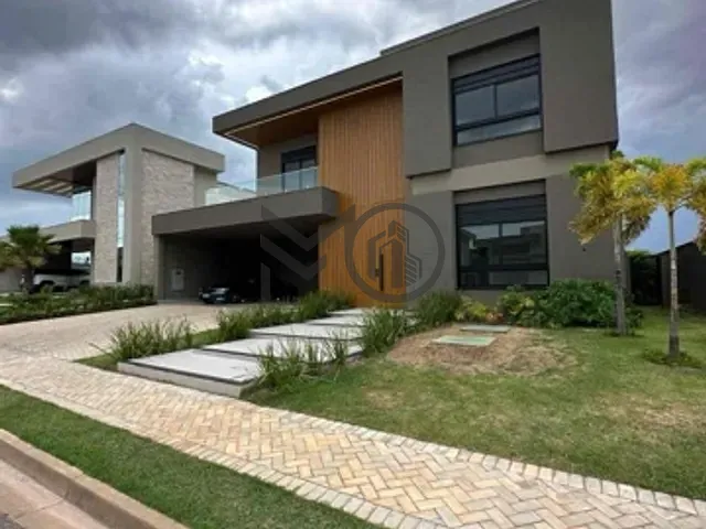 Casa com 720m² 4 quartos e 6 banheiros, à venda, no bairro Jardim Itália em Cuiabá