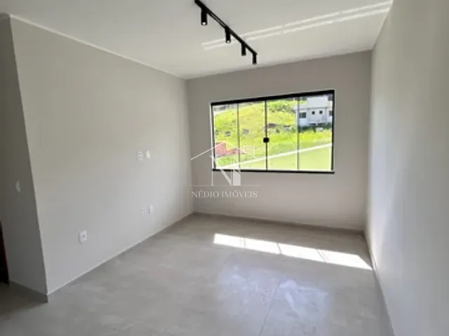 Casa com 216m² 2 quartos e 1 banheiro, à venda, no bairro Caxito em Maricá