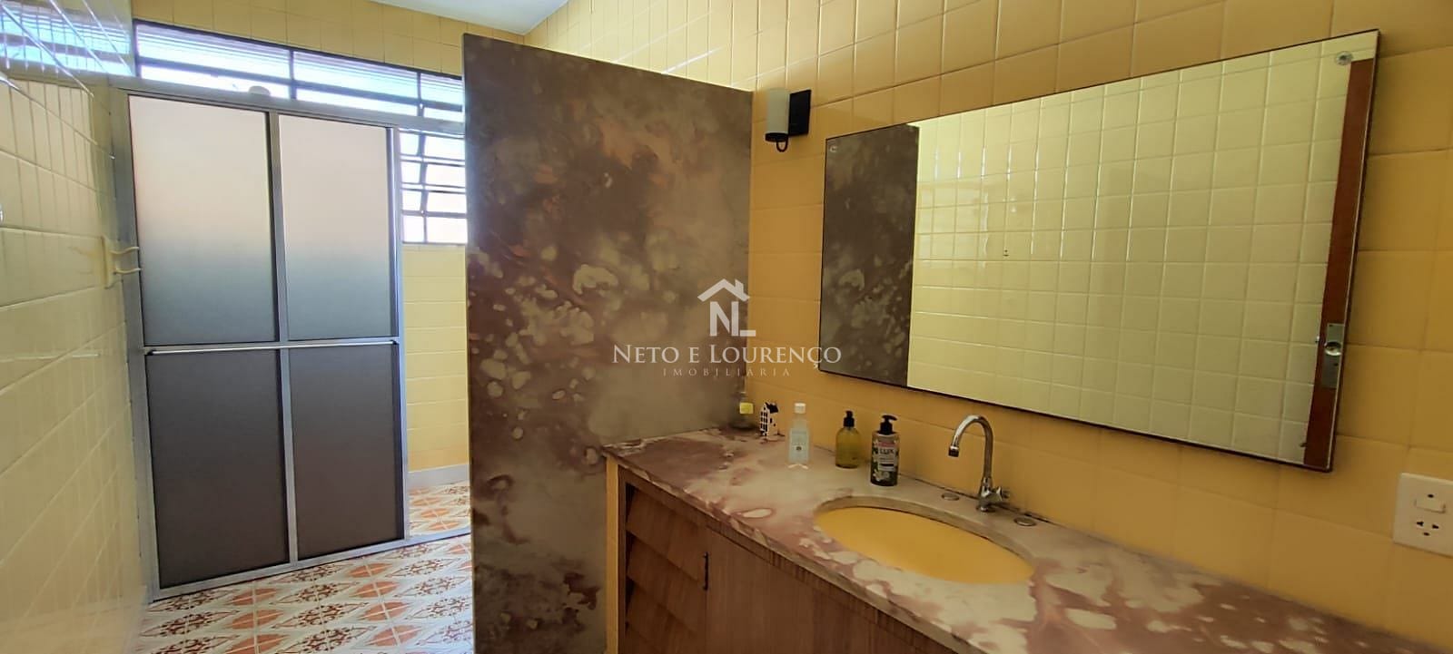 Casa à venda com 1 quarto, 306m² - Foto 23