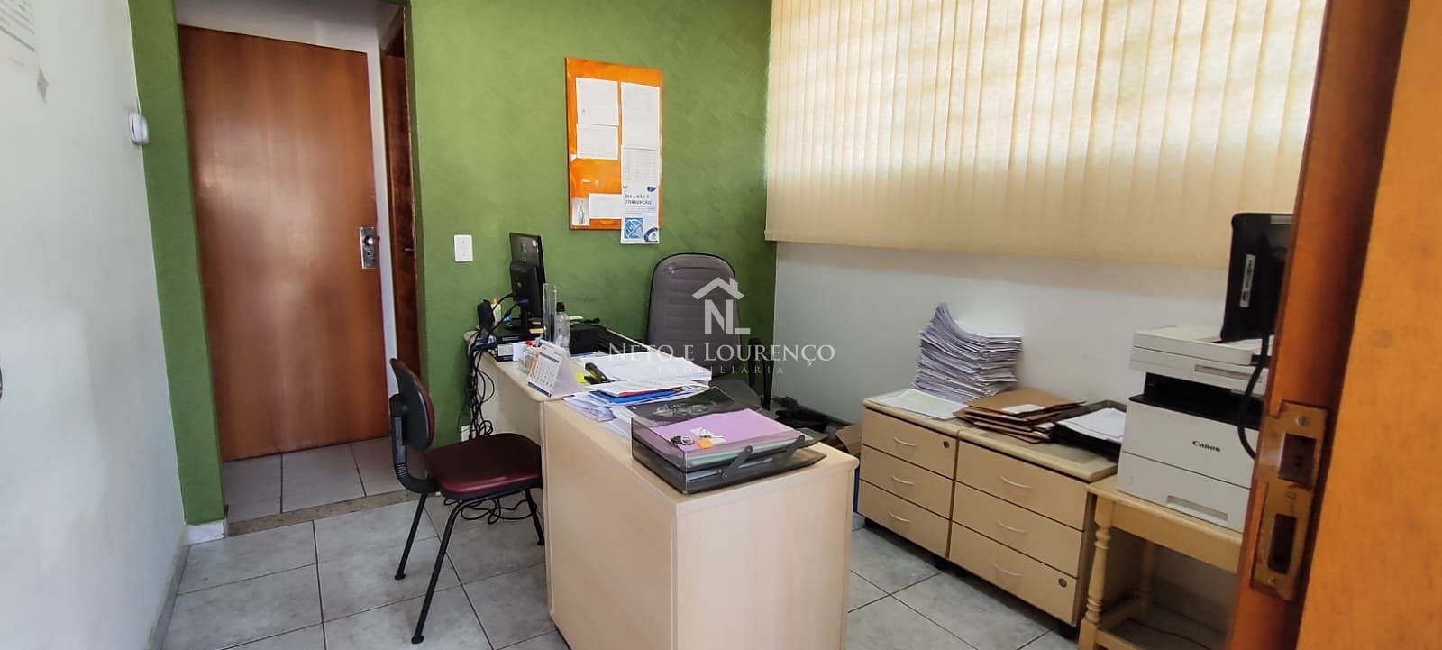 Casa à venda com 1 quarto, 306m² - Foto 11