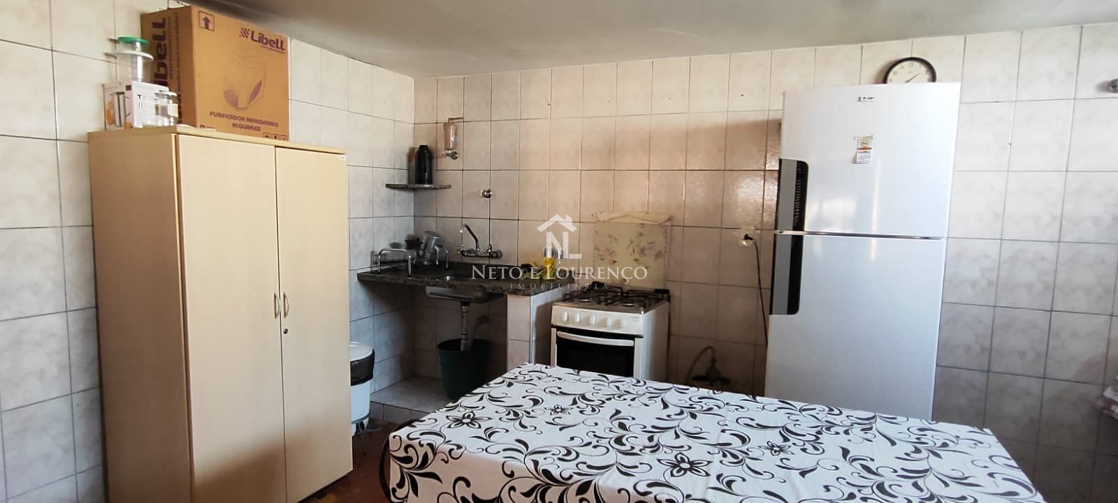 Casa à venda com 1 quarto, 306m² - Foto 9