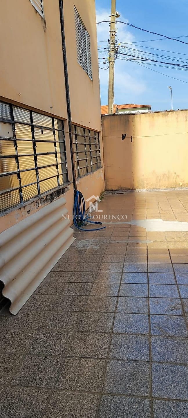 Casa à venda com 1 quarto, 306m² - Foto 24