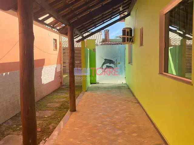 Casa 3 quartos e 4 banheiros, à venda, no bairro Aritaguá em Ilhéus