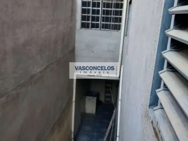 Casa com 200m² 2 quartos e 2 banheiros, à venda, no bairro Conjunto Residencial Galo Branco em São José dos Campos