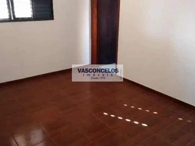 Casa com 200m² 2 quartos e 2 banheiros, à venda, no bairro Conjunto Residencial Galo Branco em São José dos Campos