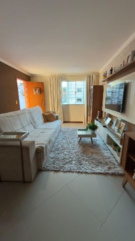 Casa 3 quartos e 2 banheiros, à venda, no bairro Santa Isabel em Juiz de Fora