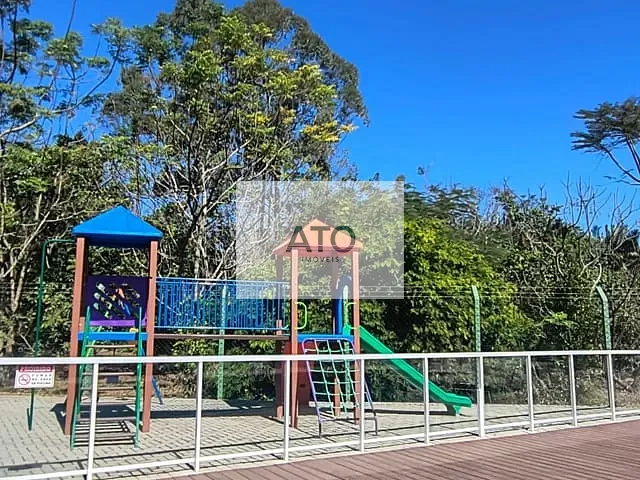 Apartamento 2 quartos e 1 banheiro, para alugar, no bairro Joáia em Tijucas