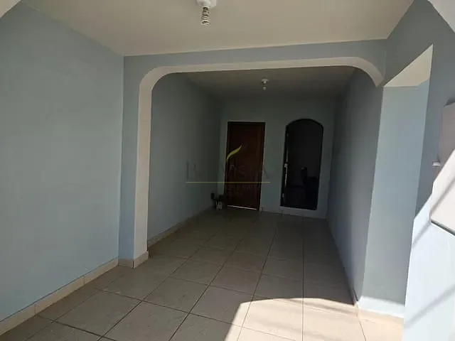 Casa 3 quartos e 3 banheiros, à venda, no bairro Centro em Piracaia