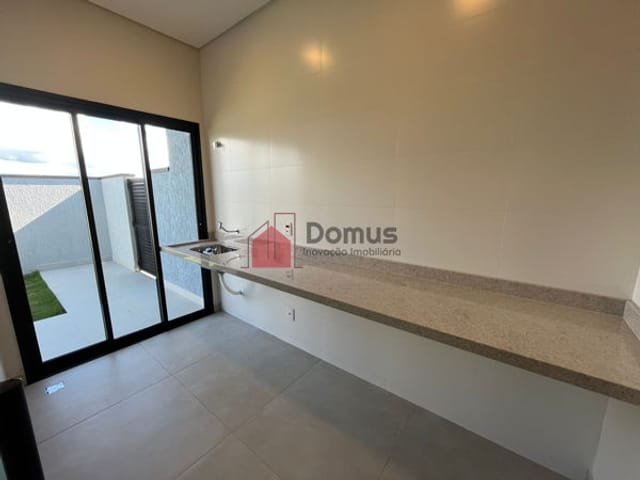 Casa com 683m², à venda, no bairro Socorro em Pindamonhangaba