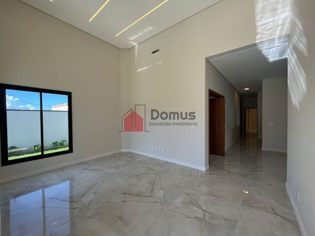 Casa com 683m², à venda, no bairro Socorro em Pindamonhangaba