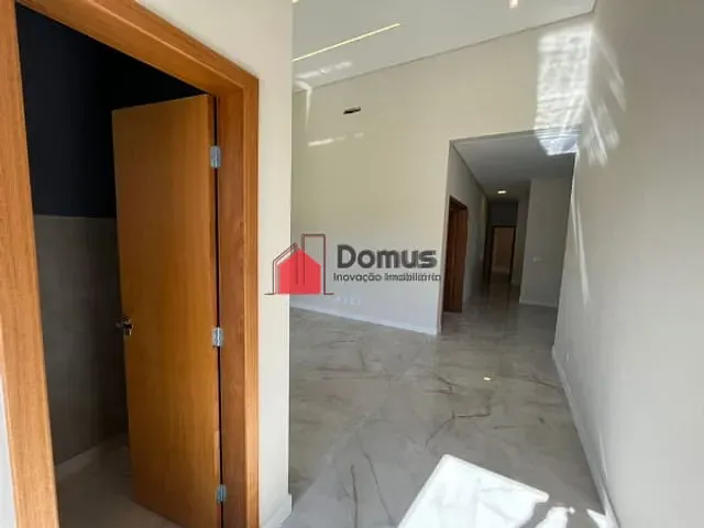 Casa com 683m², à venda, no bairro Socorro em Pindamonhangaba