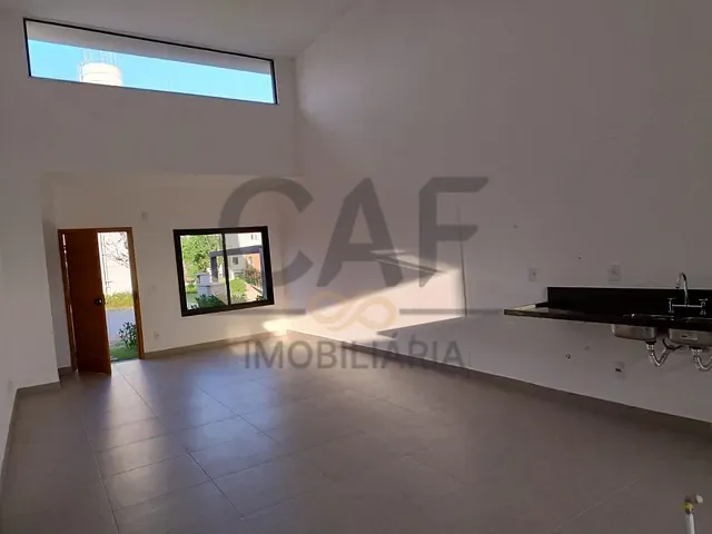 Casa com 215m² 3 quartos e 4 banheiros, à venda, no bairro Estância das Flores em Jaguariúna