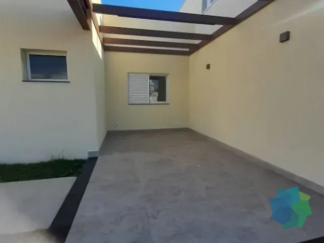 Casa com 224m², à venda, no bairro Village Moutonnée em Salto
