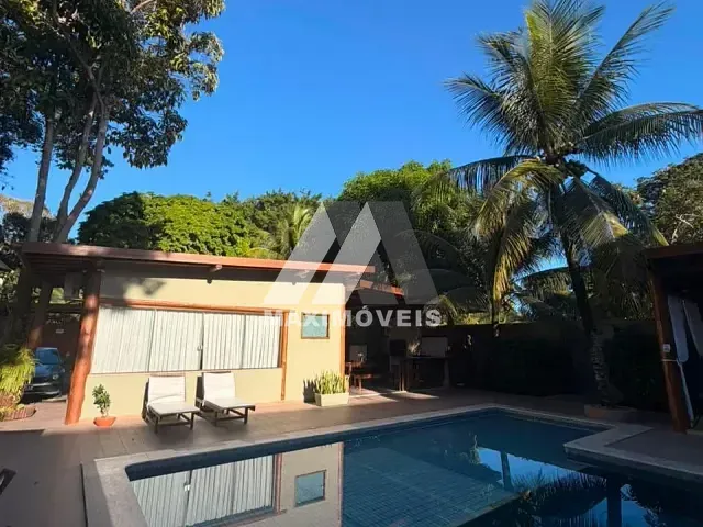 Casa 1 quarto e 2 banheiros, à venda, no bairro Arraial D'Ajuda em Porto Seguro