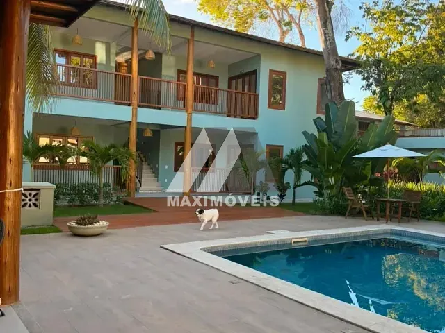 Casa 1 quarto e 2 banheiros, à venda, no bairro Arraial D'Ajuda em Porto Seguro