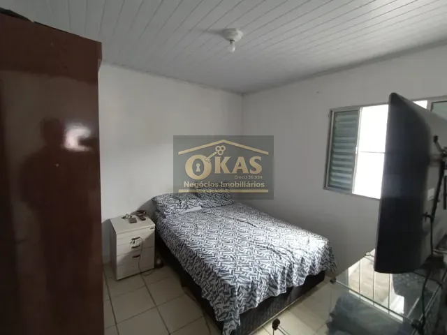 Casa com 160m² 2 quartos e 1 banheiro, à venda, no bairro Vila Mazza em Suzano