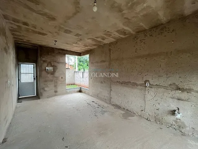 Casa com 300m² 1 quarto e 1 banheiro, à venda, no bairro Parque Industrial Itamaraty em Artur Nogueira