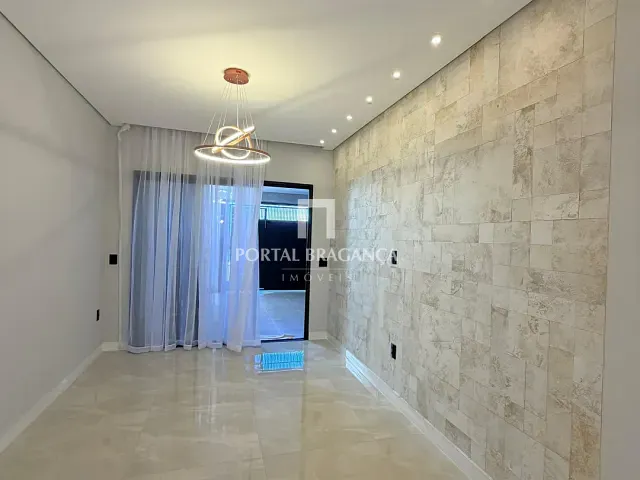 Casa com 140m² 3 quartos e 3 banheiros, à venda, no bairro Villa Verde Bragança em Bragança Paulista