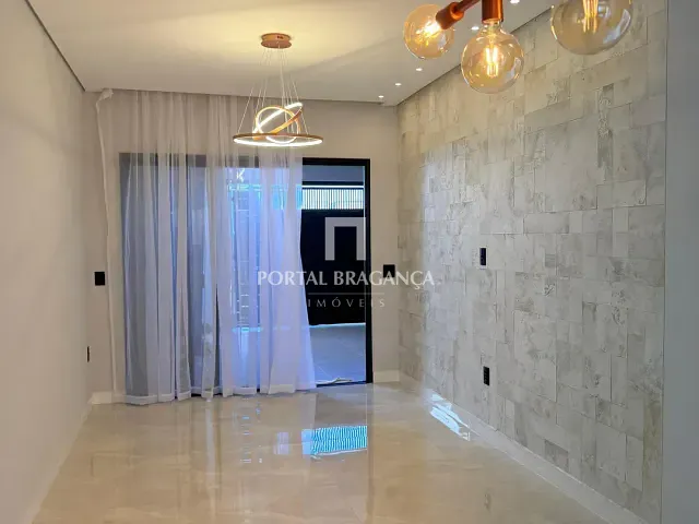 Casa com 140m² 3 quartos e 3 banheiros, à venda, no bairro Villa Verde Bragança em Bragança Paulista