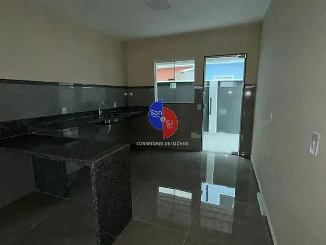 Casa 2 quartos e 1 banheiro, à venda, no bairro Praia da Esperança (Praia de Mauá) em Magé