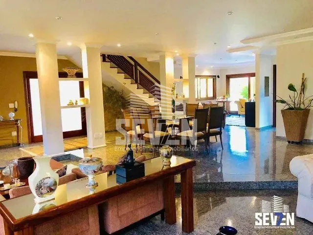 Casa com 518m² 3 quartos e 4 banheiros, à venda, no bairro Vila Mesquita em Bauru