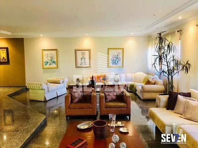 Casa com 518m² 3 quartos e 4 banheiros, à venda, no bairro Vila Mesquita em Bauru