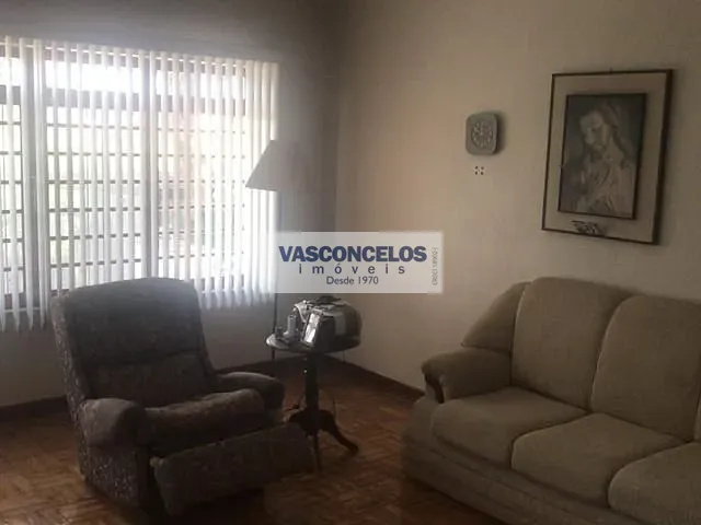 Casa com 960m² 3 quartos e 3 banheiros, à venda, no bairro Centro em São José dos Campos
