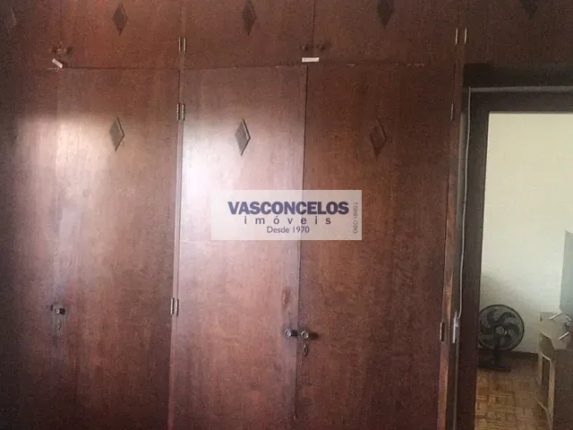 Casa com 960m² 3 quartos e 3 banheiros, à venda, no bairro Centro em São José dos Campos