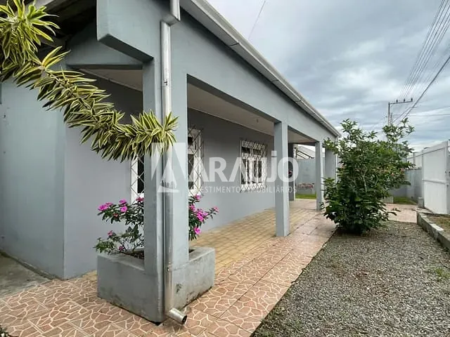 Casa com 297m² 4 quartos e 3 banheiros, à venda, no bairro São Domingos em Navegantes