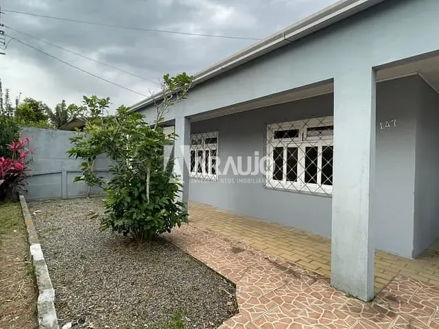 Casa com 297m² 4 quartos e 3 banheiros, à venda, no bairro São Domingos em Navegantes