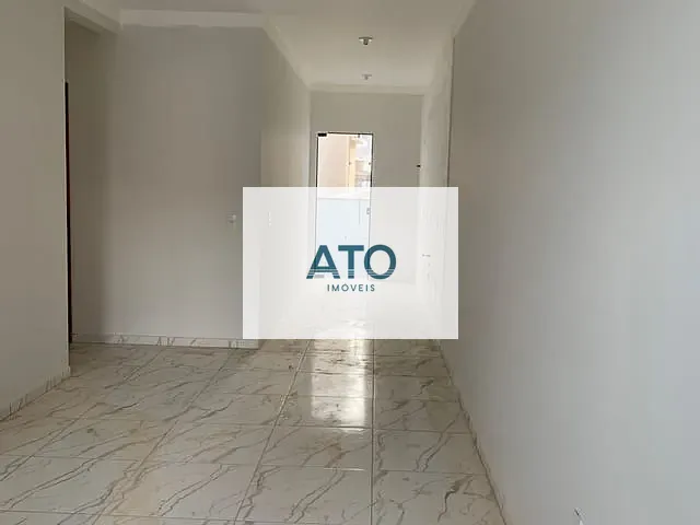 Casa 2 quartos e 1 banheiro, à venda, no bairro joaia em Tijucas