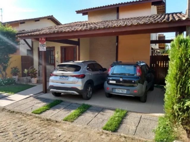Casa com 200m² 2 quartos e 2 banheiros, à venda, no bairro Parque Jóquei Club em Campos dos Goytacazes