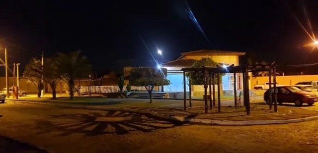 Casa com 200m² 2 quartos e 2 banheiros, à venda, no bairro Parque Jóquei Club em Campos dos Goytacazes