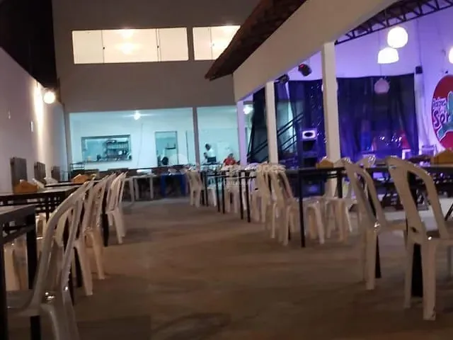 Casa com 300m², à venda, no bairro Manoel Evangelista em Teresina