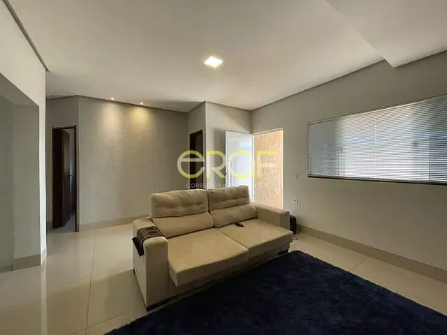 Casa com 171m² 3 quartos e 2 banheiros, à venda, no bairro Jardim Triângulo em Formosa