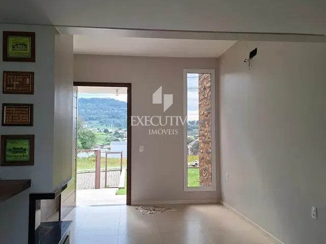 Casa com 362m² 3 quartos e 3 banheiros, à venda ou para alugar, no bairro São Caetano em Arroio do Meio