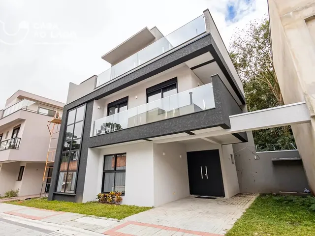 Casa 3 quartos e 5 banheiros, à venda, no bairro Santa Felicidade em Curitiba
