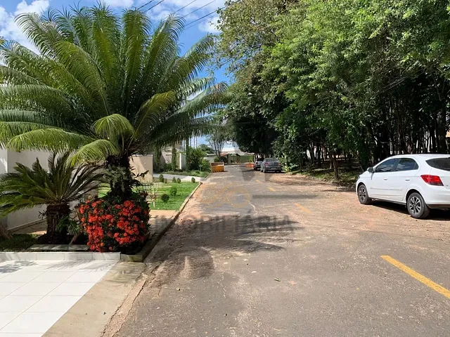 Casa com 300m² 3 quartos e 4 banheiros, à venda, no bairro Jardim Primavera em Jaguariúna