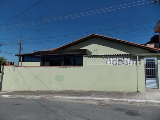 Casa com 285m² 6 quartos e 5 banheiros, à venda, no bairro Jardim São Manoel em São Paulo