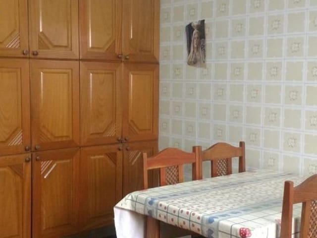 Casa com 200m² 3 quartos e 3 banheiros, à venda, no bairro Jardim Maria Rosa em Taboão da Serra