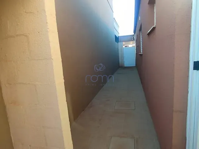 Casa 3 quartos e 3 banheiros, para alugar, no bairro Condomínio Raízes Impperial em Bady Bassitt