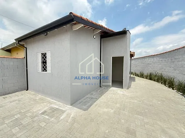 Casa com 149m² 2 quartos e 1 banheiro, à venda, no bairro Residencial Comercial Cidade Vista Alegre em Pindamonhangaba