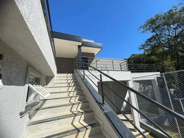 Casa com 1458m² 3 quartos e 5 banheiros, à venda, no bairro Alpes D'Ouro em Bom Jesus dos Perdões