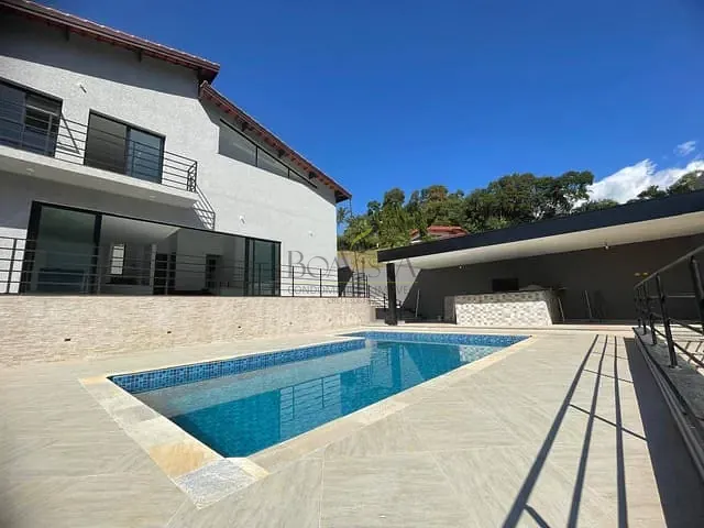 Casa com 1458m² 3 quartos e 5 banheiros, à venda, no bairro Alpes D'Ouro em Bom Jesus dos Perdões