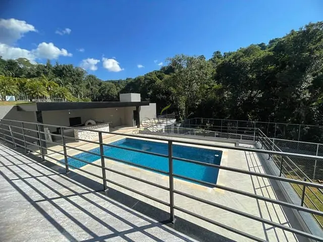 Casa com 1458m² 3 quartos e 5 banheiros, à venda, no bairro Alpes D'Ouro em Bom Jesus dos Perdões