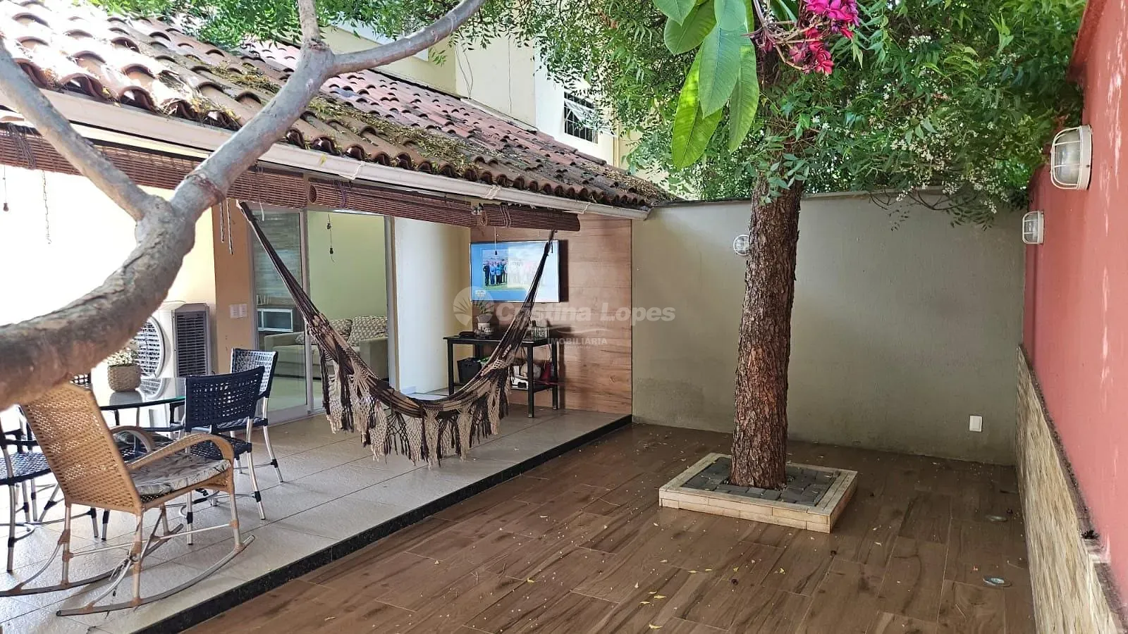 Casa, 4 quartos, 189 m² - Foto 1