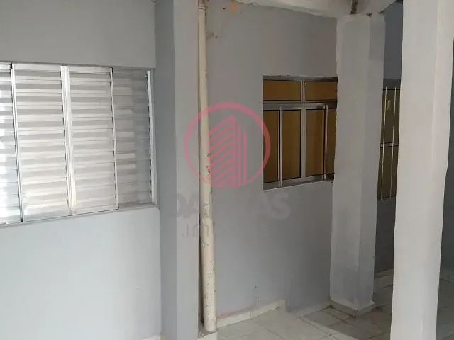 Casa 2 quartos e 1 banheiro, para alugar, no bairro Jardim das Flores em Osasco