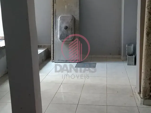 Casa 2 quartos e 1 banheiro, para alugar, no bairro Jardim das Flores em Osasco