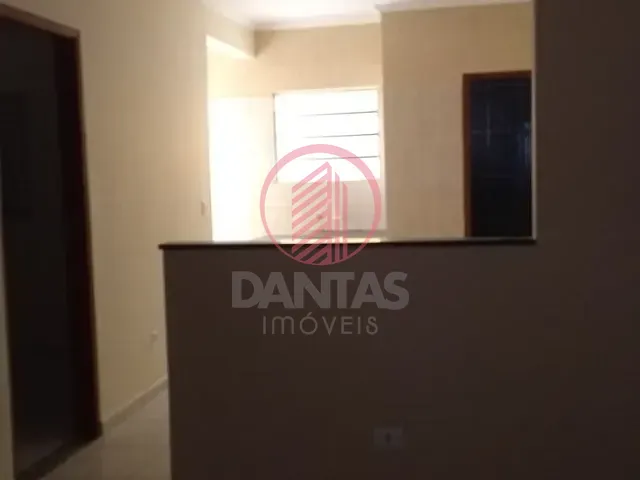 Casa 2 quartos e 1 banheiro, para alugar, no bairro Jardim das Flores em Osasco